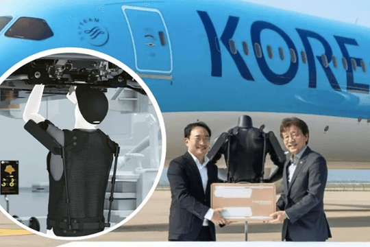 Bộ đồ robot hỗ trợ nhân viên lắp ráp, bảo dưỡng máy bay