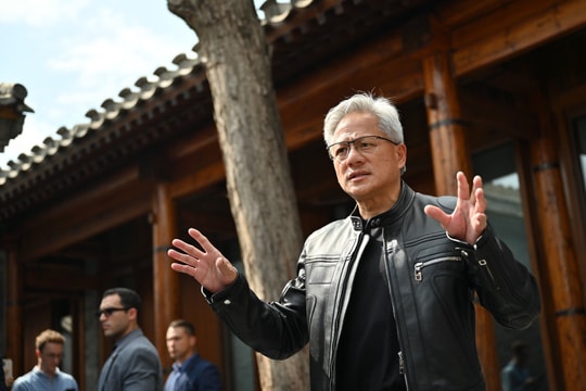 Jensen Huang thẳng thừng từ chối chip tiên tiến cho Trung Quốc