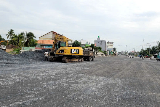 Các công trình giao thông trọng điểm gặp khó do thiếu vật liệu xây dựng