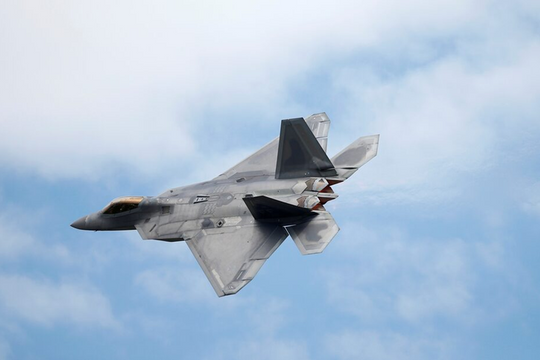 Giải mã sức mạnh tuyệt đối của F-22: ‘Lá bài tẩy’ giúp Mỹ thống trị bầu trời