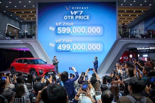 VinFast chính thức mở bán mẫu xe VF7 tại Indonesia
