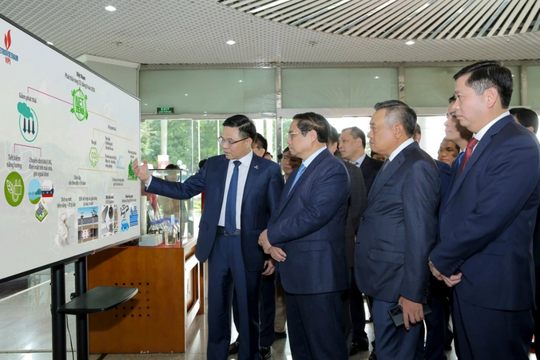 Khát vọng của Đảng ủy Petrovietnam: Không để lỡ 'chuyến tàu' chuyển đổi số và đổi mới sáng tạo