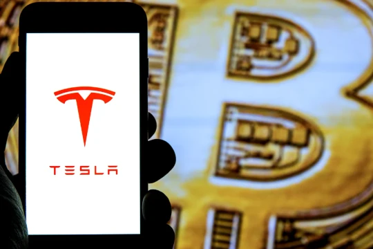 Tesla từng bán tháo 75% lượng Bitcoin trước khi giá tăng gấp 6, Elon Musk im tiếng