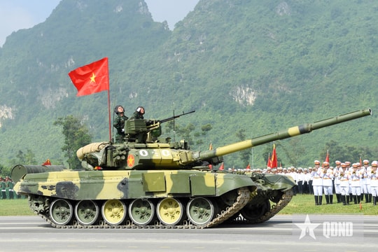 Xe tăng T-90 có khả năng phóng tên lửa sẽ xuất hiện trong đại lễ 2.9