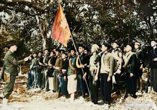 Trung tướng Nam Long - 'Người cận vệ của Bác Hồ' qua ký ức của con trai Kỳ 1: 'Bố con là bộ đội, vậy thôi!'