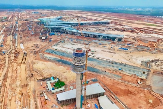 Sân bay Long Thành có thể nhận toàn bộ chuyến bay quốc tế từ Tân Sơn Nhất
