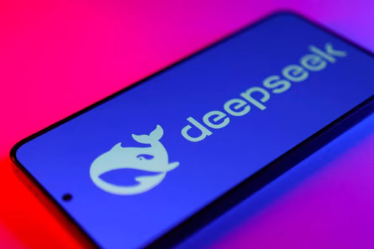 DeepSeek phải hoãn ra mắt mô hình R2 vì dùng chip AI Huawei thay Nvidia