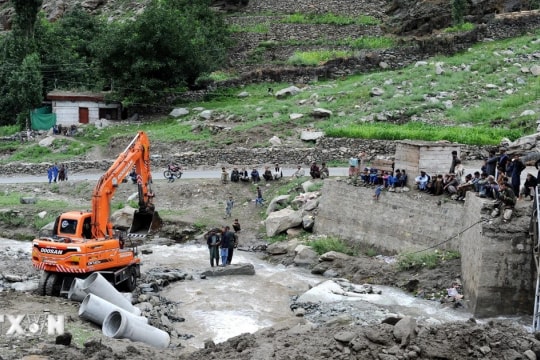 Pakistan: Rơi trực thăng cứu hộ, toàn bộ phi hành đoàn thiệt mạng