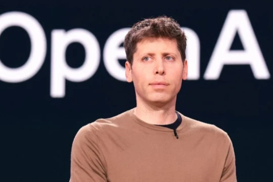 Sam Altman cân nhắc mua lại Chrome