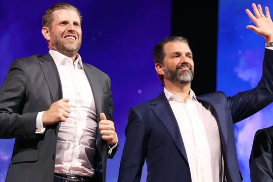 Hai con trai ông Trump săn tìm công ty ở châu Á để thâu tóm thêm Bitcoin
