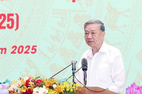 Vinh quang Công an nhân dân Việt Nam