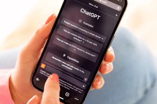 Ứng dụng ChatGPT đạt 2 tỉ USD doanh thu, kiếm 2,91 đô/lượt cài