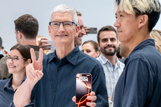 Apple với kế hoạch 3 năm đại tu iPhone chưa từng có trong lịch sử