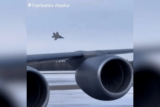 Nguyên nhân rơi tiêm kích F-35 thiệt hại 200 triệu USD