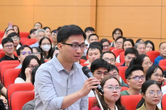 Màn hô tên chọn chuyên ngành của 10 thủ khoa bác sĩ nội trú Đại học Y Hà Nội: Bất ngờ ngành 'hot' nhất