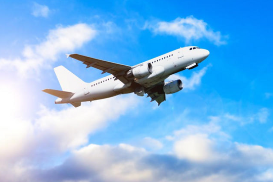Cách FlightRadar24 theo dõi hành trình, xác định rõ vị trí máy bay