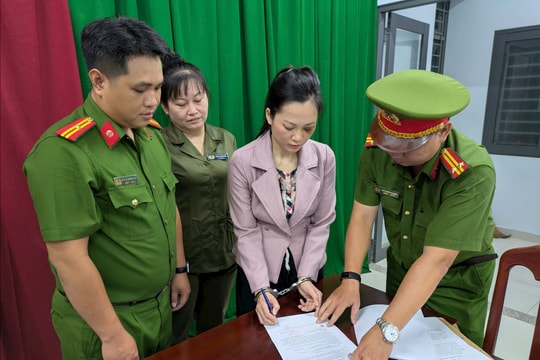 Tạm giữ hình sự chủ cơ sở nha khoa Tuyết Chinh