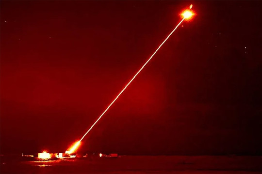 Tìm hiểu 2 vũ khí là khắc tinh của bầy đàn UAV