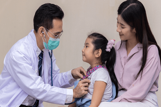 Bệnh viện xây dựng cơ chế để gia đình đồng hành trong chăm sóc trẻ