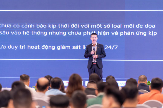 Tấn công bằng AI thành công tới 70%, thời đại ‘máy đối đầu máy’ đã tới
