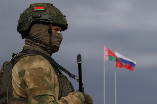Toan tính của Nga và Belarus khi mời NATO xem tập trận hạt nhân