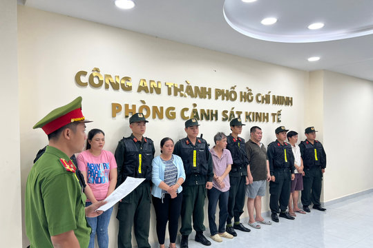 Công an TP.HCM triệt phá đường dây buôn lậu quy mô lớn, bắt giữ 5 người