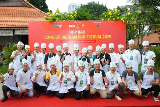 Phở Việt - sứ giả văn hóa tại Singapore