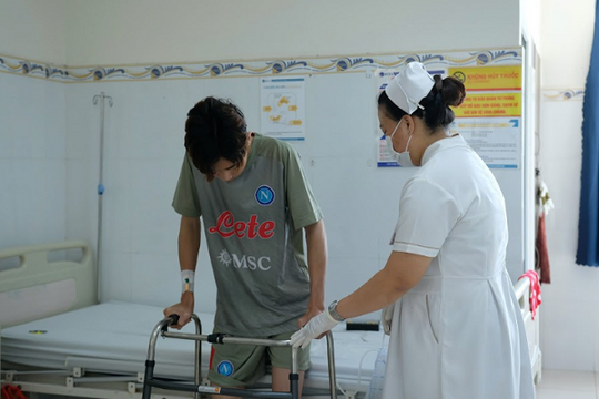 Người trẻ và 'cơn ác mộng' hoại tử chỏm xương đùi