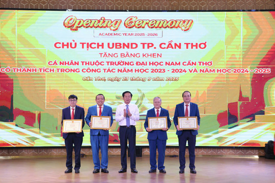 Trường đại học Nam Cần Thơ đón 5.000 tân sinh viên trong năm học mới