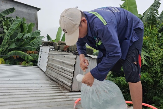 Người Huế sáng tạo 'độc chiêu' chống bão