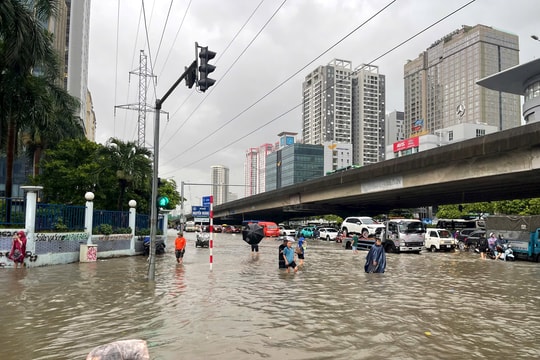 Hà Nội và TP.HCM có thể học gì từ thế giới để chống ngập lụt đô thị?