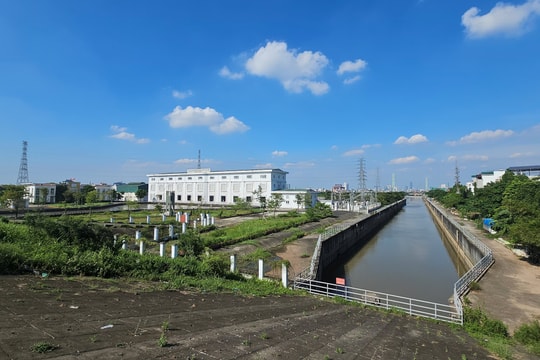 Hà Nội ngập nặng: Hàng chục nghìn tỉ đồng đầu tư và năng lực vận hành thụt lùi