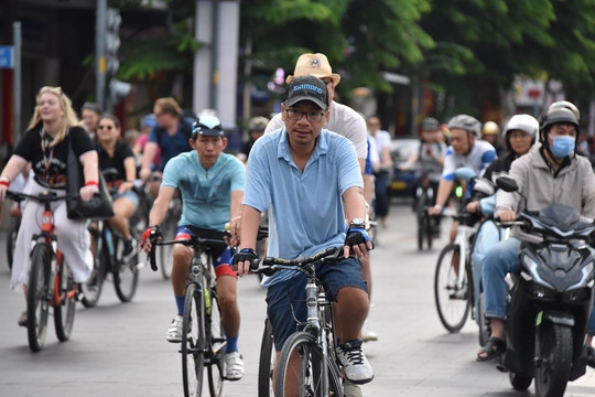 TP.HCM thí điểm làn đường riêng cho xe đạp, thúc đẩy giao thông xanh