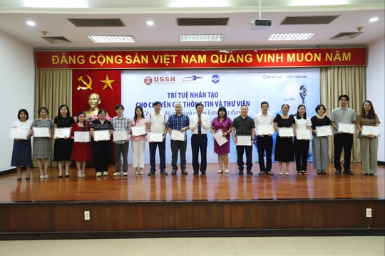 Bế mạc Khóa học AI cho chuyên gia thông tin và thư viện