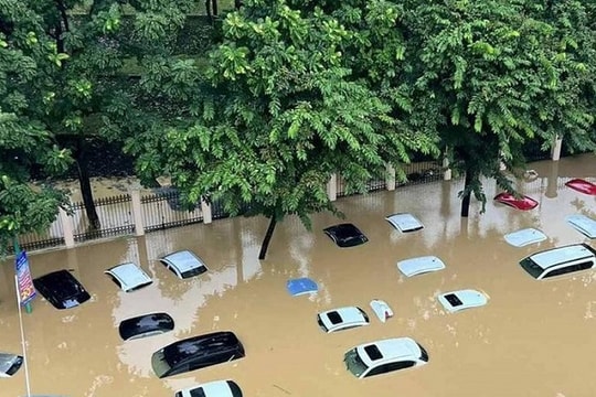 Không chỉ là mưa, vì sao lũ miền Bắc lần này vượt đỉnh lịch sử?
