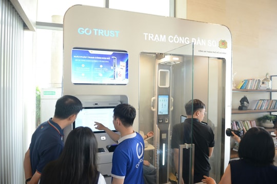 TP.HCM ra mắt ‘Trạm công dân số’