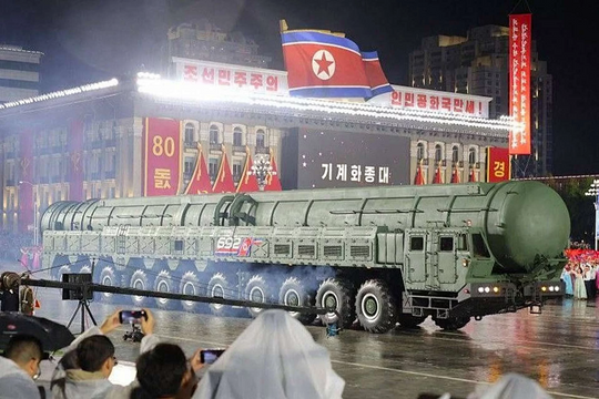 Tin vũ khí hôm nay 13.10: Triều Tiên trình làng vũ khí hạt nhân ‘mạnh nhất’ đe dọa Mỹ