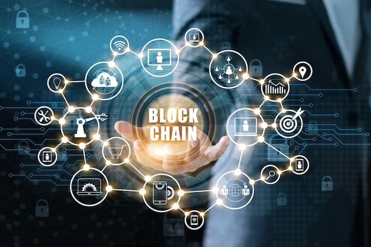 Blockchain sẽ giúp tăng năng suất lao động cho người Việt như thế nào?