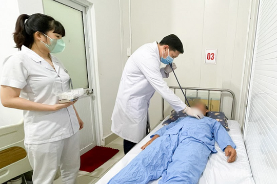 Phút sinh tử ở đảo ngọc: Hai người đột quỵ thoát ‘cửa tử’ ngoạn mục nhờ bác sĩ Chợ Rẫy