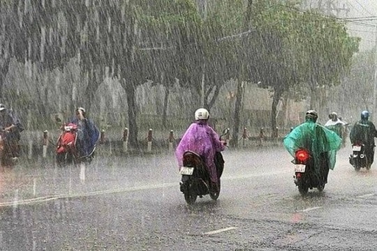 Thời tiết hôm nay 15.10: Hà Nội phòng tránh lốc, sét trong mưa dông diện rộng