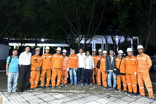 EVNHCMC hoàn thành cấp điện phục vụ Đại hội Đảng bộ thành phố