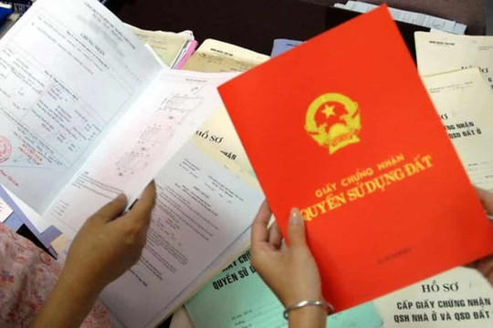 Hàng tấn giấy lót đường vào kỷ nguyên số
