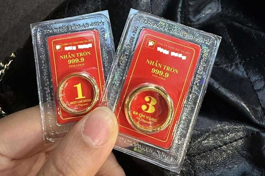 Giá vàng hôm nay 20.10: 'Xé rào' 150 triệu, cơn khát trú ẩn có đẩy vàng lên đỉnh?