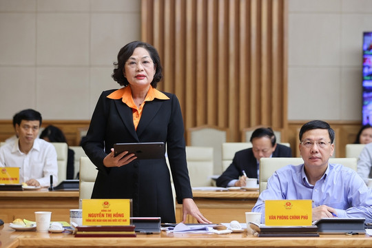 Nhà ở xã hội: 'Chết chìm' trong giấy tờ, có dự án 15 năm mới xong thủ tục