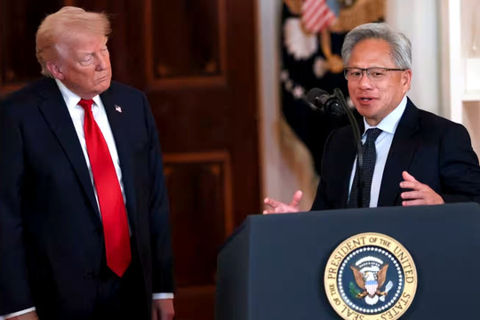 Ông Trump đã giúp Nvidia đạt giá trị hơn 5.000 tỉ USD?