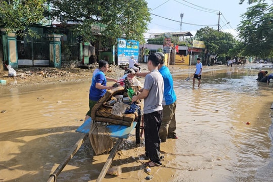 Huế: Khẩn trương khắc phục hậu quả sau cơn ‘đại hồng thủy’
