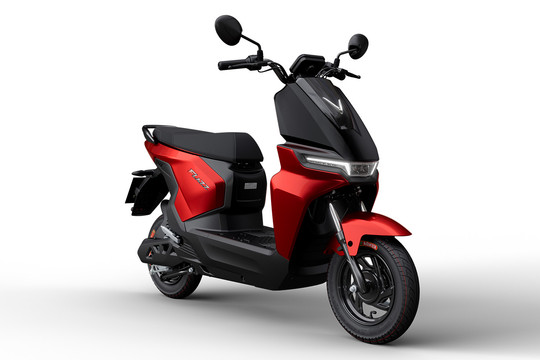 VinFast ra mắt xe máy điện 'quốc dân' ZGoo và Flazz, giá chỉ từ 14,9 triệu đồng