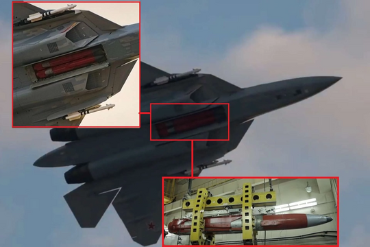 Tiêm kích Nga Su-57 lần đầu hé lộ khoang vũ khí bí mật