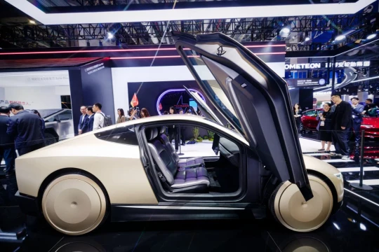 Tesla ra mắt Cybercab và Model Y mới ở Trung Quốc, cố giành lại vị thế đã mất