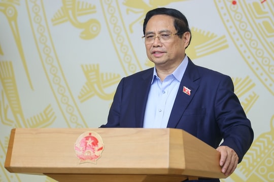 Thủ tướng: Không để dân phải 'lòng vòng', bị lừa đảo khi mua nhà ở xã hội